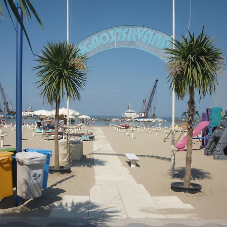 Hotel Bridge Bellaria – Igea Marina Kültér fotó