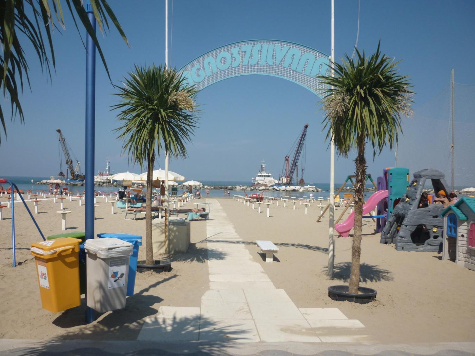 Hotel Bridge Bellaria – Igea Marina Kültér fotó