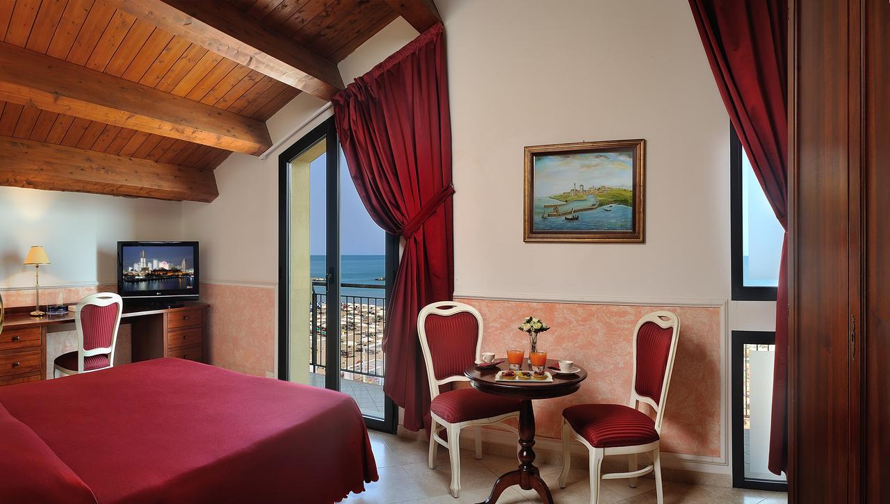 Hotel Bridge Bellaria – Igea Marina Kültér fotó